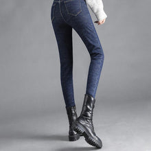Laden Sie das Bild in den Galerie-Viewer, Damen Winter Vlies gefütterte elastische Jeans