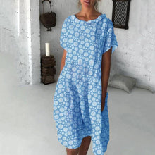 Laden Sie das Bild in den Galerie-Viewer, Damenkleid mit Sonnenblumendruck