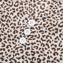 Laden Sie das Bild in den Galerie-Viewer, Langarmbluse mit Kordelzug und Leopardenmuster