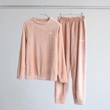 Laden Sie das Bild in den Galerie-Viewer, Korallenfleece Pyjama Set Für Damen