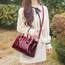 Laden Sie das Bild in den Galerie-Viewer, Trendige Retro-Umhängetasche aus PU-Leder