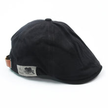 Laden Sie das Bild in den Galerie-Viewer, Einfarbige Trendige Baskenmütze
