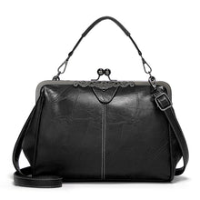 Laden Sie das Bild in den Galerie-Viewer, Retro Ölwachs Umhängetasche mit großem Fassungsvermögen