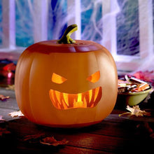 Laden Sie das Bild in den Galerie-Viewer, Halloween Kürbis Nachtlicht