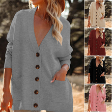 Laden Sie das Bild in den Galerie-Viewer, Einfarbige Strickjacke mit Tasche