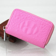 Laden Sie das Bild in den Galerie-Viewer, Schlüsseletui aus Leder mit Krokodilmuster