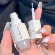 Laden Sie das Bild in den Galerie-Viewer, Sternenklarer flüssiger Lidschatten