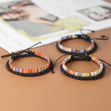 Laden Sie das Bild in den Galerie-Viewer, Vintage Stoffarmband