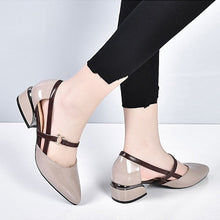 Laden Sie das Bild in den Galerie-Viewer, Elegante einfache hohle Sandalen für Damen