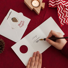 Laden Sie das Bild in den Galerie-Viewer, Einzigartige Handliche Weihnachtsgrußkarten aus Papier