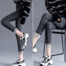 Laden Sie das Bild in den Galerie-Viewer, Thermo-Jeans mit Fleecefutter für Damen