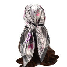 Laden Sie das Bild in den Galerie-Viewer, Neuer Trendiger Bedruckter Seidenschal