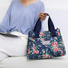 Laden Sie das Bild in den Galerie-Viewer, Schultertasche aus Nylon mit großem Fassungsvermögen