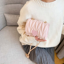 Laden Sie das Bild in den Galerie-Viewer, Pastell Herzen Handtasche