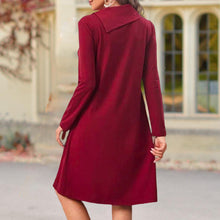 Laden Sie das Bild in den Galerie-Viewer, Elegantes Einfarbiges Kleid mit Knöpfen