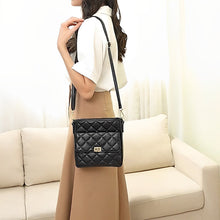 Laden Sie das Bild in den Galerie-Viewer, Leichte elegante Umhängetasche mit großem Fassungsvermögen