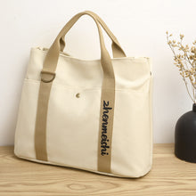 Laden Sie das Bild in den Galerie-Viewer, Damen lässige modische bedruckte Umhängetasche mit großem Fassungsvermögen