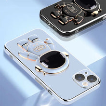 Laden Sie das Bild in den Galerie-Viewer, Niedliche Astronauten-Handyhülle für iPhone