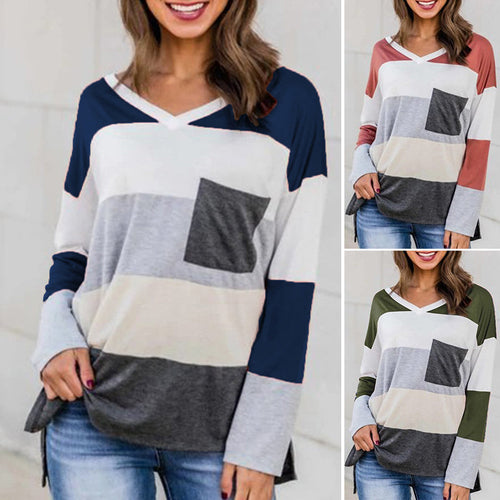 Gestreiftes T-Shirt mit V-Ausschnitt