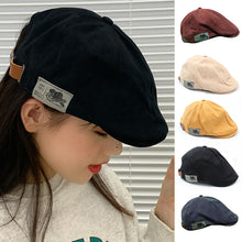 Laden Sie das Bild in den Galerie-Viewer, Einfarbige Trendige Baskenmütze