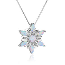 Laden Sie das Bild in den Galerie-Viewer, Charmante Schneeflocke Halskette