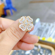 Laden Sie das Bild in den Galerie-Viewer, Drehbarer Vierblättriger Kleeblattring