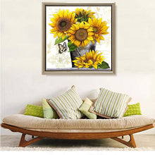 Laden Sie das Bild in den Galerie-Viewer, DIY Kreative Sonnenblumen Diamantmalerei