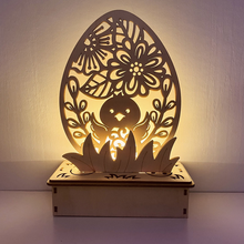 Laden Sie das Bild in den Galerie-Viewer, DIY hölzerne LED Dekoration in Eiform