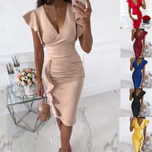 Laden Sie das Bild in den Galerie-Viewer, Damen Kleid mit V-Ausschnitt und Rüschensaum