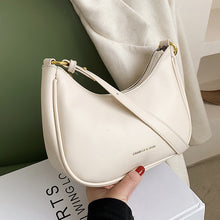 Laden Sie das Bild in den Galerie-Viewer, Damen Neue Halbmondförmige Umhängetasche