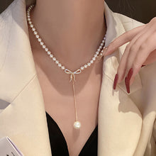 Laden Sie das Bild in den Galerie-Viewer, Damen Schleife Halskette mit Perlenanhänger