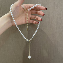 Laden Sie das Bild in den Galerie-Viewer, Damen Schleife Halskette mit Perlenanhänger