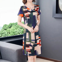 Laden Sie das Bild in den Galerie-Viewer, Damen Sommer neues lockeres Kleid mit ethnischem Druck