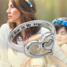 Laden Sie das Bild in den Galerie-Viewer, Damen herzförmiger Ring mit Schriftzug