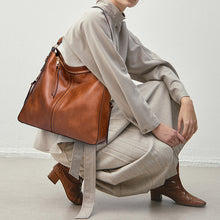 Laden Sie das Bild in den Galerie-Viewer, Damen lässige modische Umhängetasche mit großem Fassungsvermögen