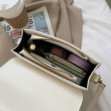 Laden Sie das Bild in den Galerie-Viewer, Damen stilvolle Umhängetasche mit Schnallenverschluss
