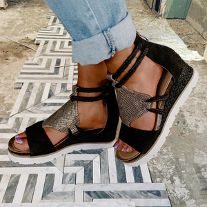 Damen stilvolle römische Sandalen mit Plateausohle