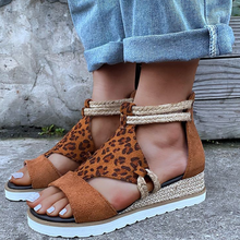 Laden Sie das Bild in den Galerie-Viewer, Damen stilvolle römische Sandalen mit Plateausohle
