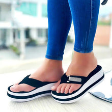 Laden Sie das Bild in den Galerie-Viewer, Damen dicke Sandalen mit Strass