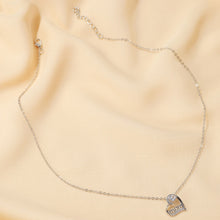 Laden Sie das Bild in den Galerie-Viewer, Einfache Herzförmige Mama-Halskette