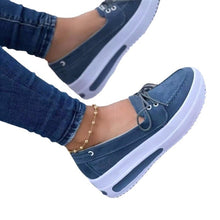 Laden Sie das Bild in den Galerie-Viewer, Einfarbige Schuhe Mit Dicker Sohle Für Damen