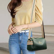 Laden Sie das Bild in den Galerie-Viewer, Einfarbige Trendige Umhängetasche Aus Weichem Leder