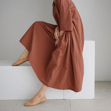 Laden Sie das Bild in den Galerie-Viewer, Einfarbiges Lockeres Elegantes Kleid Mit V-Ausschnitt