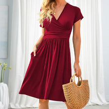 Laden Sie das Bild in den Galerie-Viewer, Elegantes Kleid mit V-Ausschnitt für Frühling und Sommer