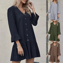Laden Sie das Bild in den Galerie-Viewer, Faltenkleid mit Glockenärmeln