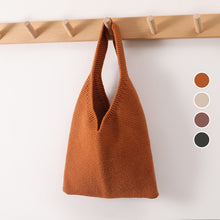Laden Sie das Bild in den Galerie-Viewer, Einfarbig Gestrickte Handtasche