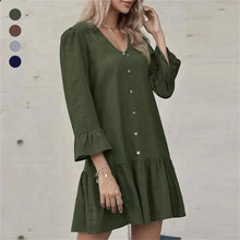 Laden Sie das Bild in den Galerie-Viewer, Faltenkleid mit Glockenärmeln
