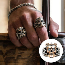 Laden Sie das Bild in den Galerie-Viewer, Krone Schädel Ring