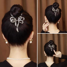 Laden Sie das Bild in den Galerie-Viewer, Haarspange aus Acryl