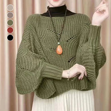 Laden Sie das Bild in den Galerie-Viewer, Strickschal mit Fledermausärmeln